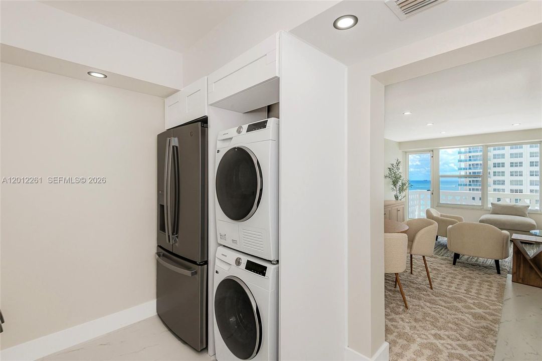 En Venta: $499,999 (1 camas, 1 baños, 870 Pies cuadrados)