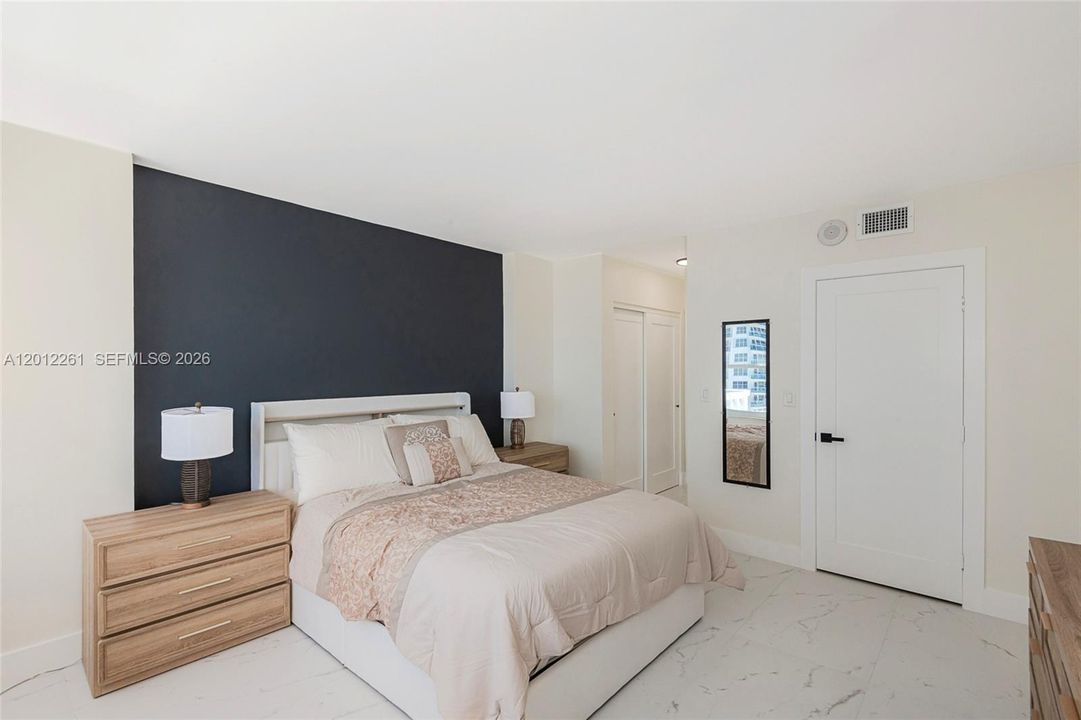 En Venta: $499,999 (1 camas, 1 baños, 870 Pies cuadrados)