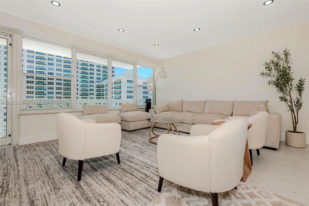 En Venta: $499,999 (1 camas, 1 baños, 870 Pies cuadrados)