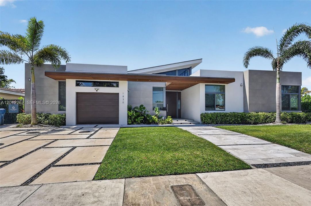 En Venta: $4,300,000 (6 camas, 5 baños, 3603 Pies cuadrados)