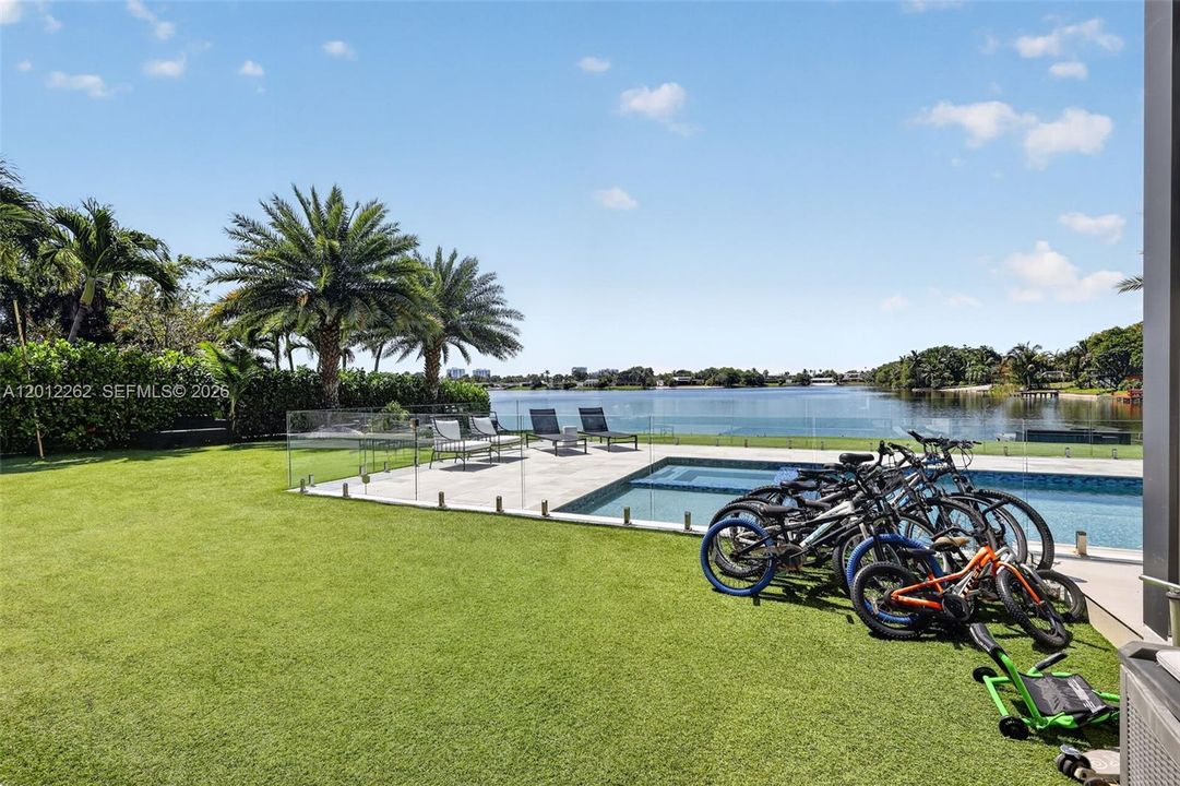 En Venta: $4,300,000 (6 camas, 5 baños, 3603 Pies cuadrados)