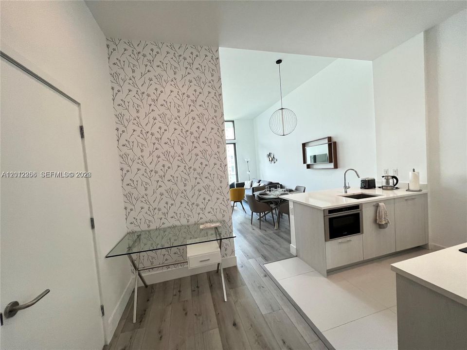 В аренду: $3,390 (1 спален, 1 ванн, 610 Квадратных фут)