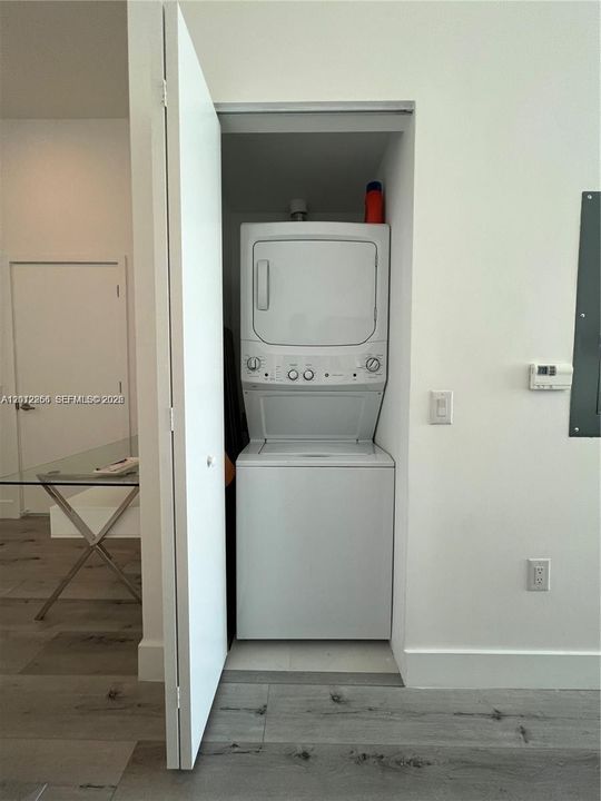 В аренду: $3,390 (1 спален, 1 ванн, 610 Квадратных фут)