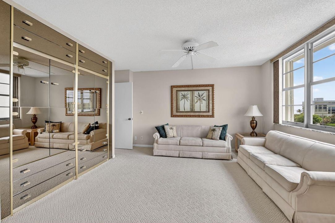 Second Bedroom/Den