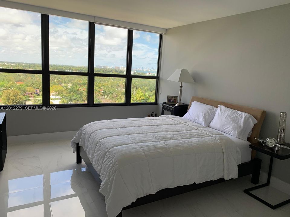 For Sale: $590,000 (2 beds, 2 baths, 1316 Square Feet)