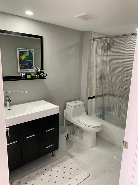 For Sale: $590,000 (2 beds, 2 baths, 1316 Square Feet)