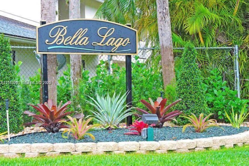 For Rent: $2,190 (2 beds, 2 baths, 867 Square Feet)
