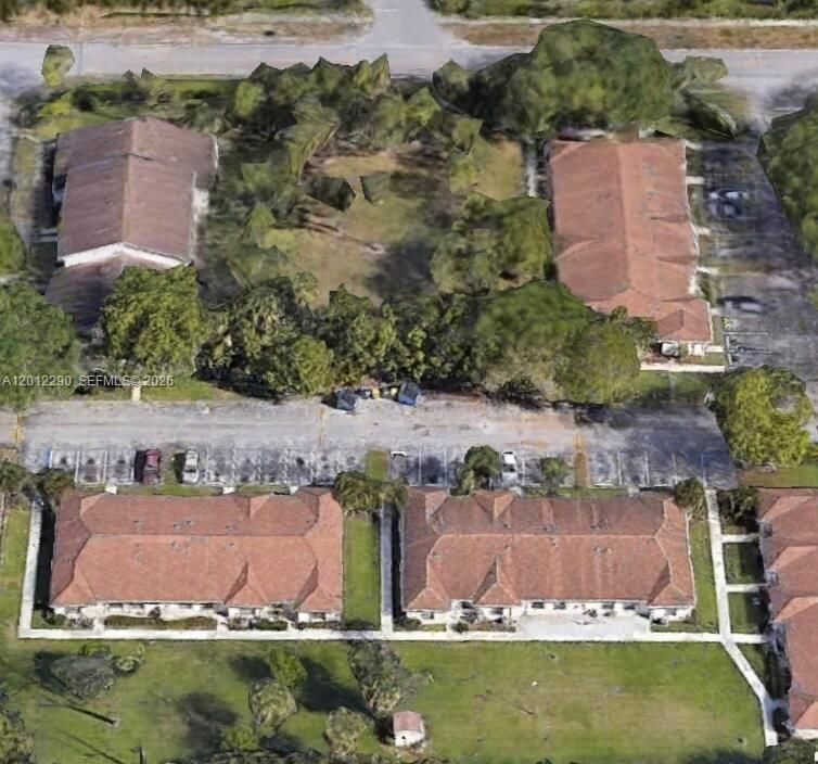 For Rent: $2,190 (2 beds, 2 baths, 867 Square Feet)