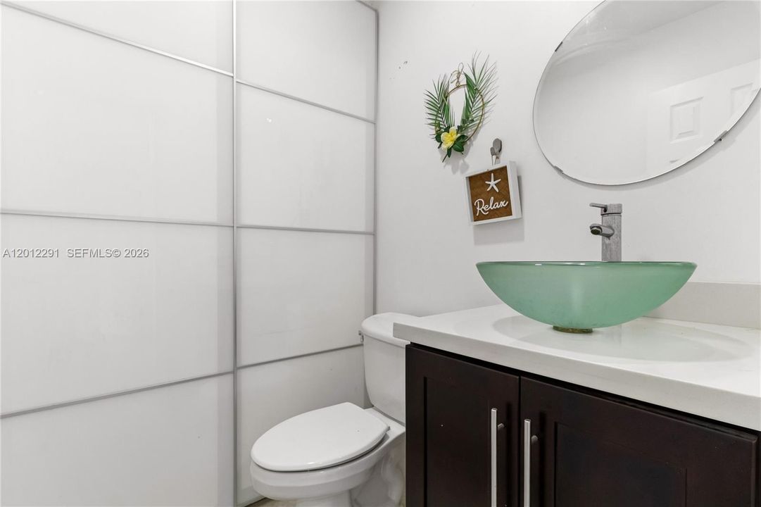 Activo con contrato: $699,000 (3 camas, 2 baños, 1528 Pies cuadrados)