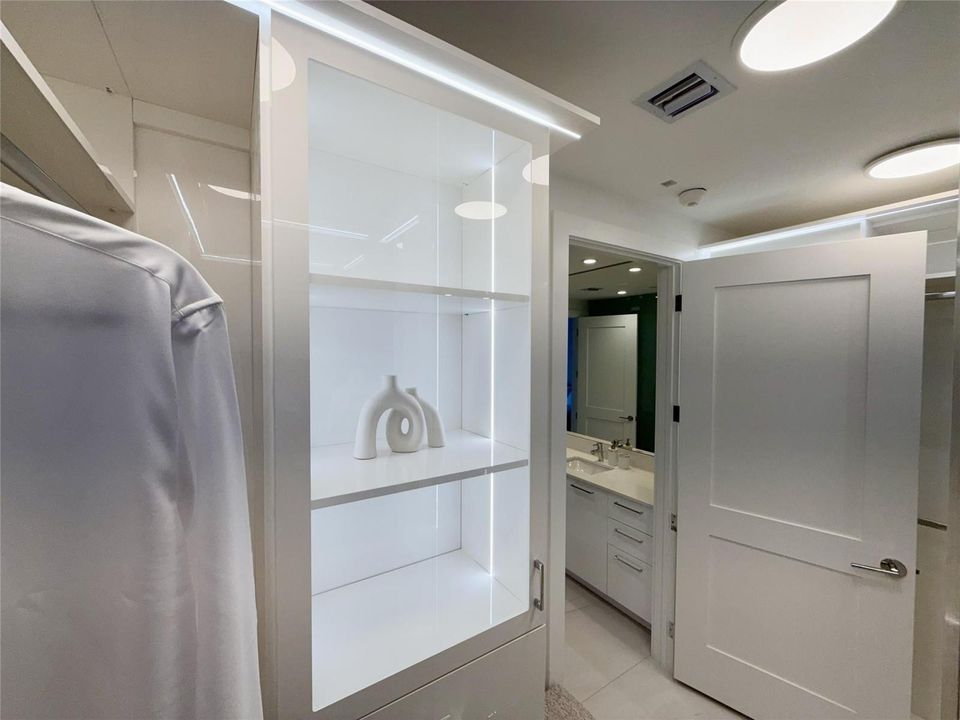 Owner's Closet