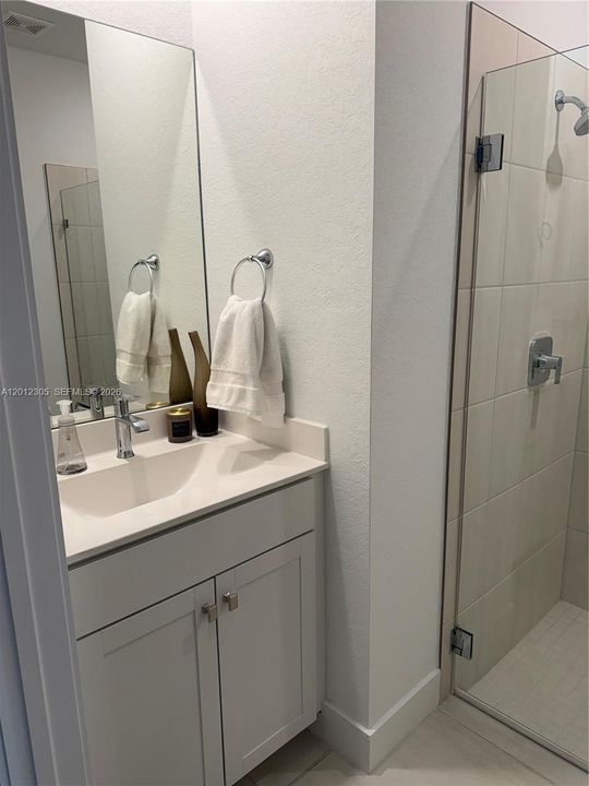 Active With Contract: $4,280 (4 beds, 3 baths, 2297 Square Feet)