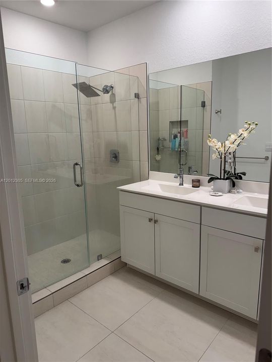 Active With Contract: $4,280 (4 beds, 3 baths, 2297 Square Feet)