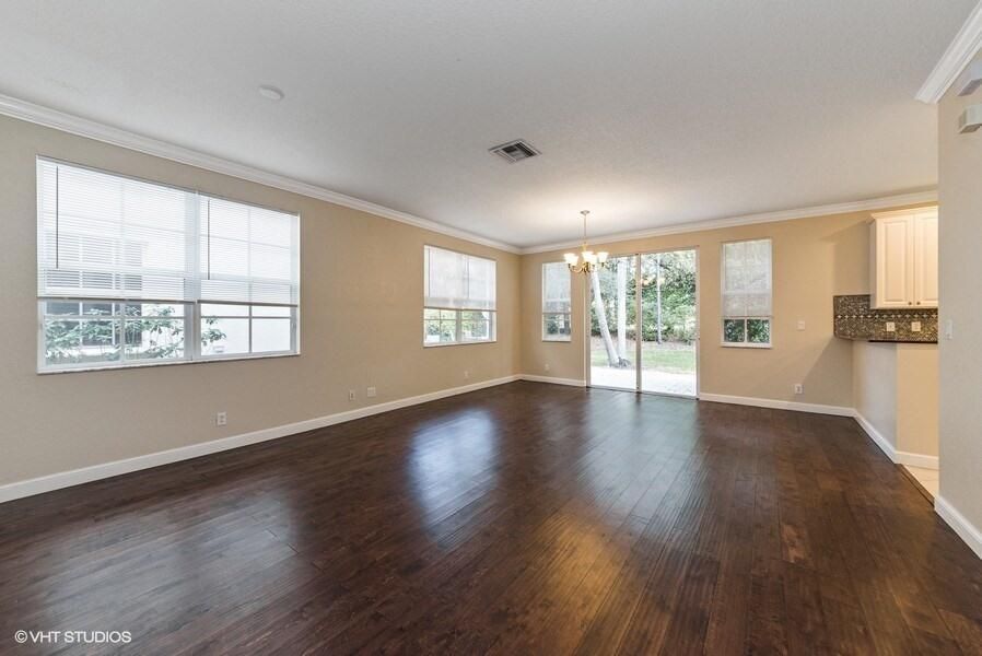 Great Room (Living / Dining Areas)