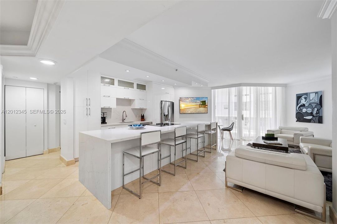 For Sale: $1,475,000 (2 beds, 2 baths, 1490 Square Feet)