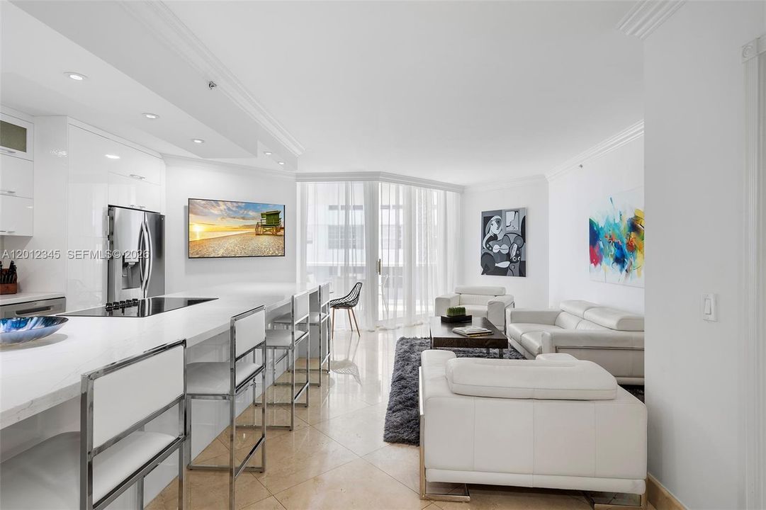 For Sale: $1,475,000 (2 beds, 2 baths, 1490 Square Feet)