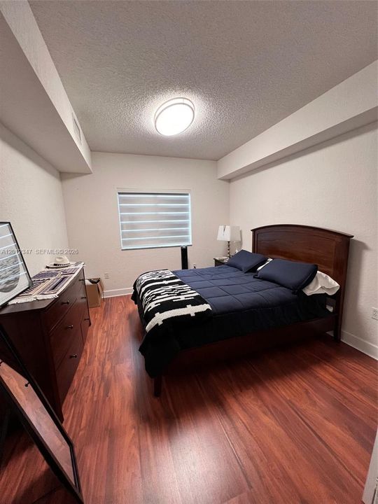 Activo con contrato: $2,300 (1 camas, 1 baños, 652 Pies cuadrados)
