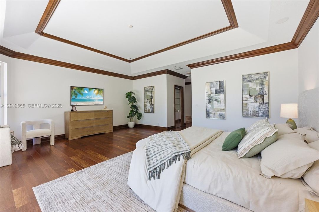 Active With Contract: $2,695,000 (4 beds, 4 baths, 4048 Square Feet)