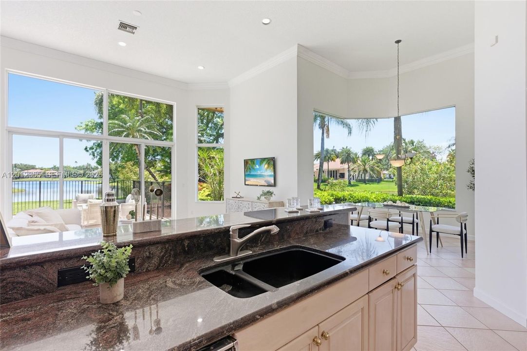 Active With Contract: $2,695,000 (4 beds, 4 baths, 4048 Square Feet)