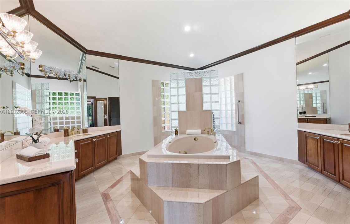 Active With Contract: $2,695,000 (4 beds, 4 baths, 4048 Square Feet)
