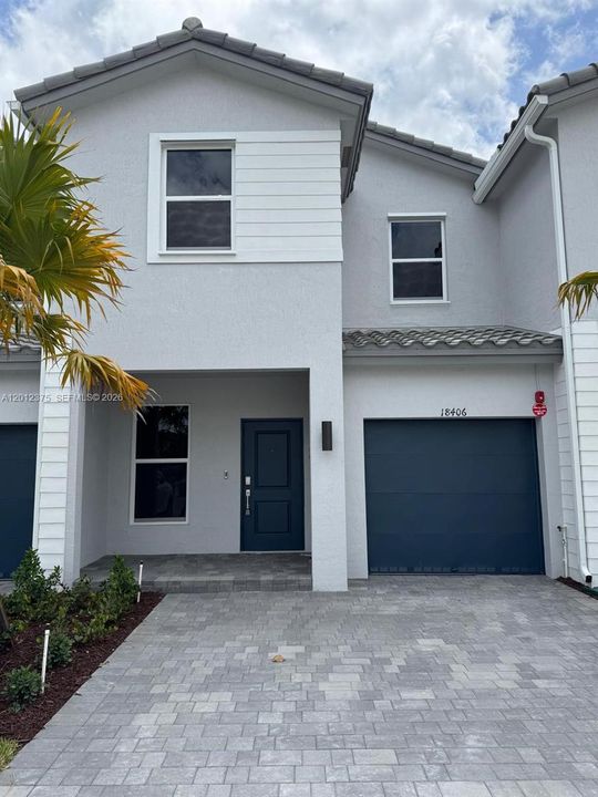 Active With Contract: $4,000 (3 beds, 2 baths, 1787 Square Feet)