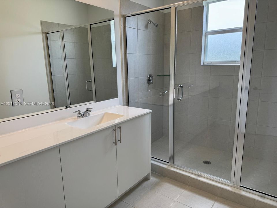 Active With Contract: $4,000 (3 beds, 2 baths, 1787 Square Feet)