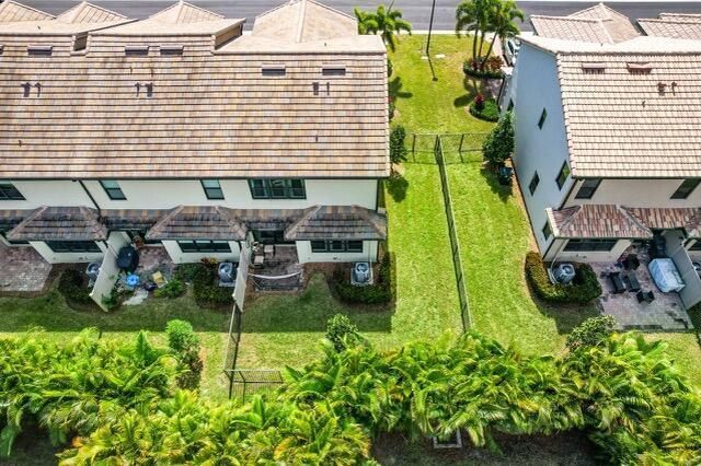033-8301CatriaLane-LakeWorth-FL-33467-SM