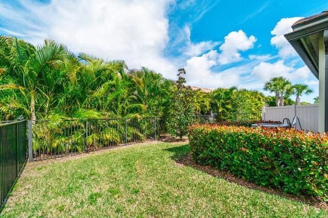 031-8301CatriaLane-LakeWorth-FL-33467-SM