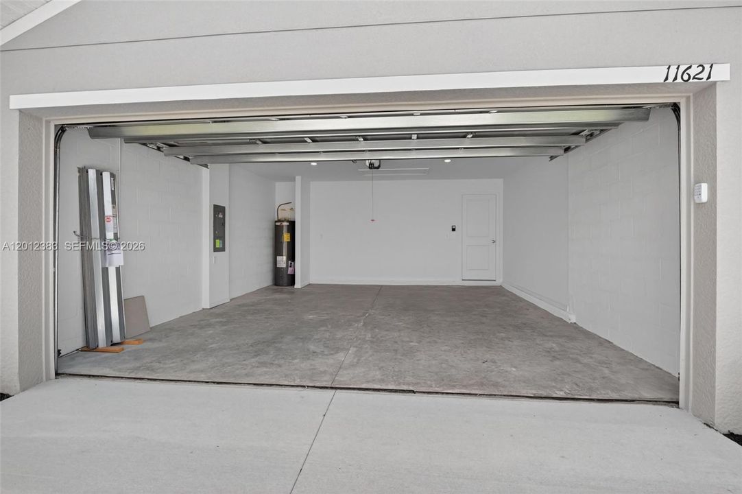 В аренду: $2,200 (4 спален, 3 ванн, 2174 Квадратных фут)