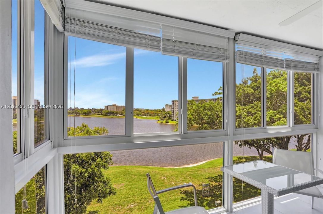 En Venta: $229,000 (2 camas, 2 baños, 1064 Pies cuadrados)