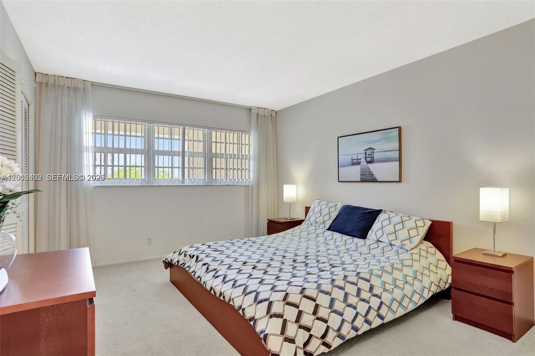 En Venta: $229,000 (2 camas, 2 baños, 1064 Pies cuadrados)