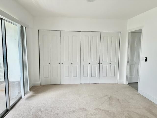 Master Bedroom Lots of Closets