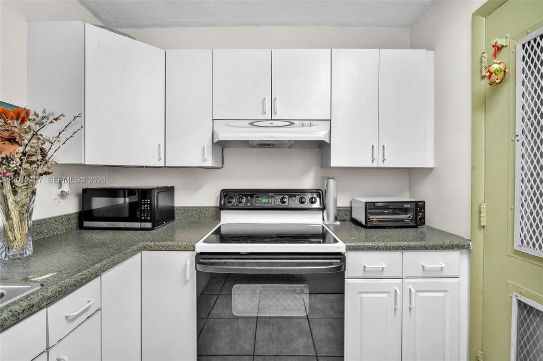En Venta: $124,000 (2 camas, 2 baños, 960 Pies cuadrados)