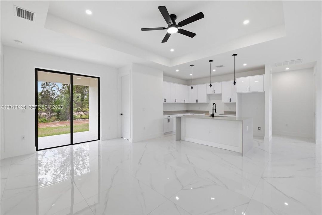 Active With Contract: $320,000 (4 beds, 2 baths, 1570 Square Feet)