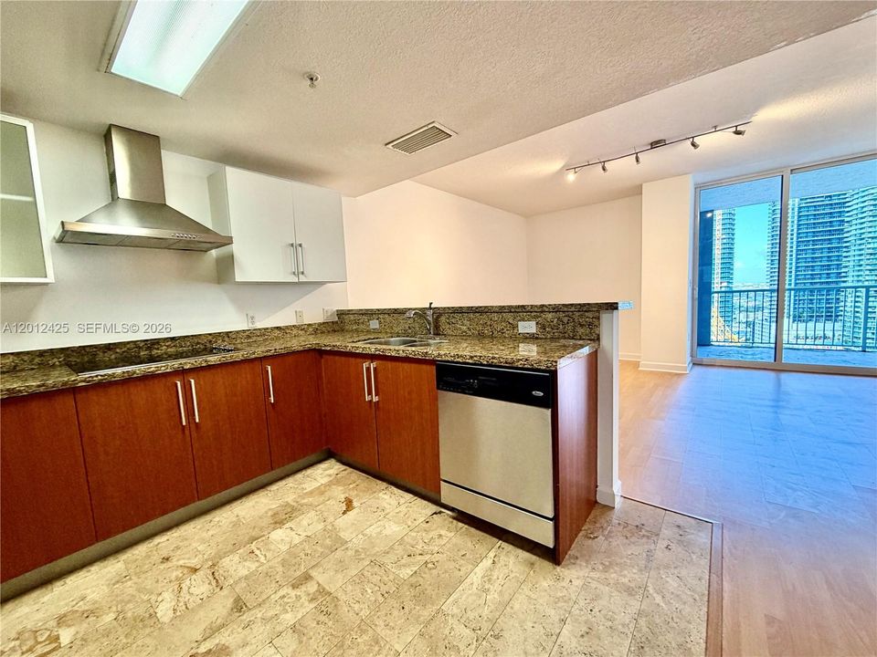 En Venta: $395,000 (1 camas, 1 baños, 630 Pies cuadrados)