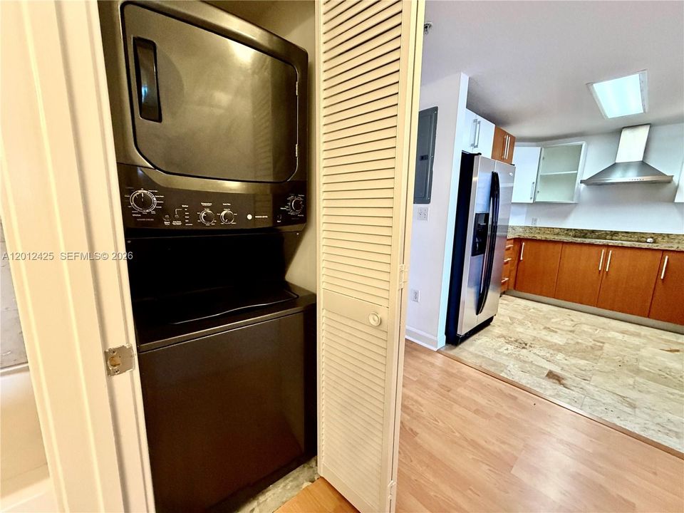 En Venta: $395,000 (1 camas, 1 baños, 630 Pies cuadrados)
