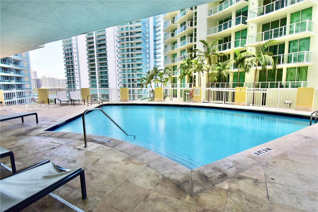 En Venta: $395,000 (1 camas, 1 baños, 630 Pies cuadrados)