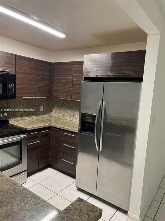 For Sale: $320,000 (4 beds, 2 baths, 1440 Square Feet)