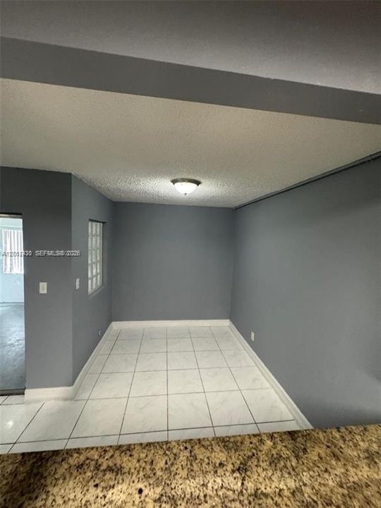 For Sale: $320,000 (4 beds, 2 baths, 1440 Square Feet)