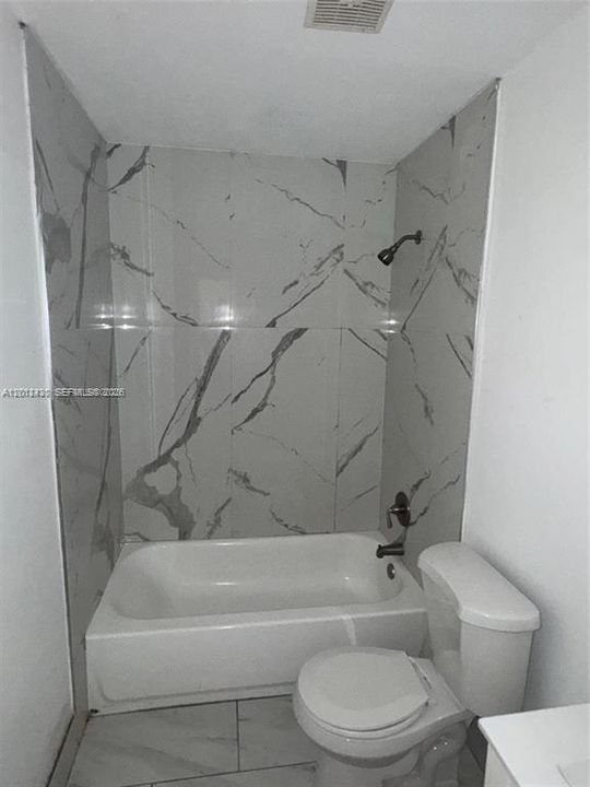 For Sale: $320,000 (4 beds, 2 baths, 1440 Square Feet)
