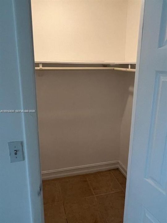 For Sale: $320,000 (4 beds, 2 baths, 1440 Square Feet)