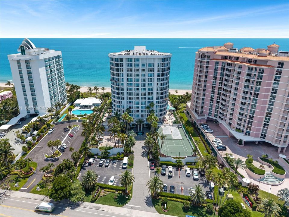 For Sale: $1,599,000 (3 beds, 3 baths, 2768 Square Feet)