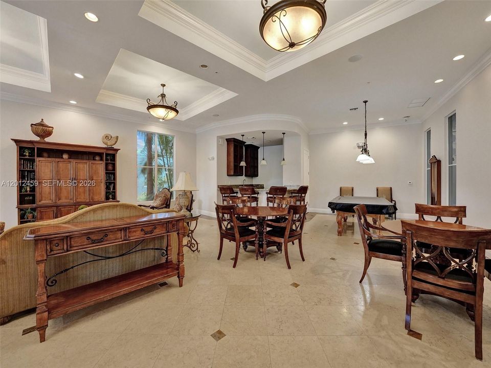 For Rent: $2,380 (2 beds, 2 baths, 1137 Square Feet)