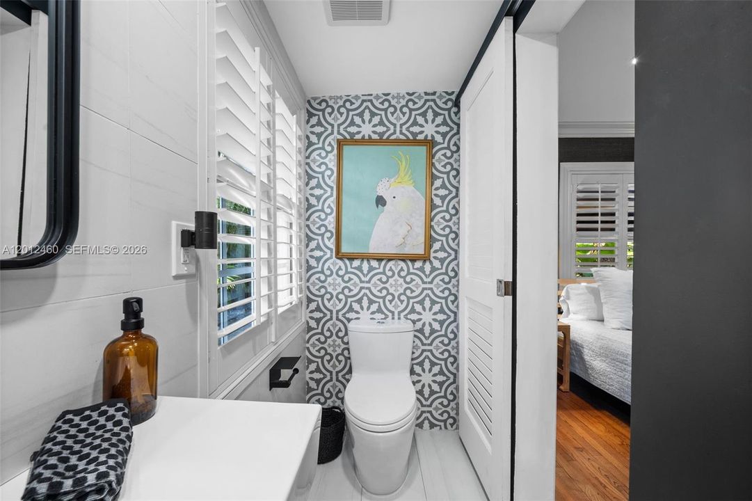 Recently Sold: $750,000 (3 beds, 2 baths, 1104 Square Feet)