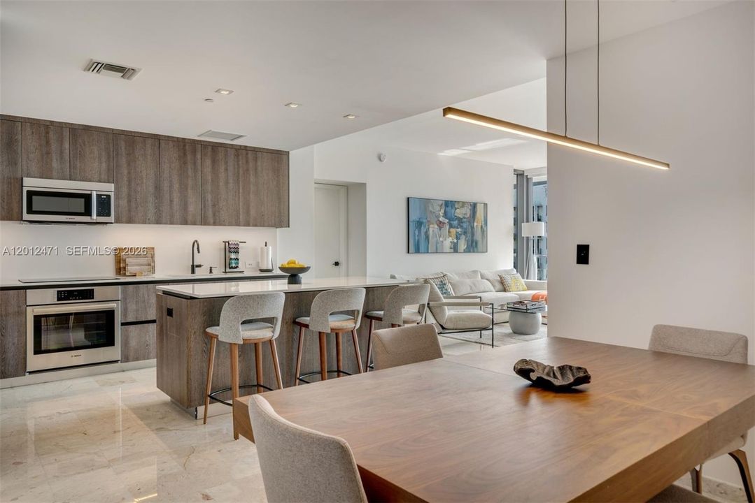 Active With Contract: $6,500 (2 beds, 2 baths, 1244 Square Feet)