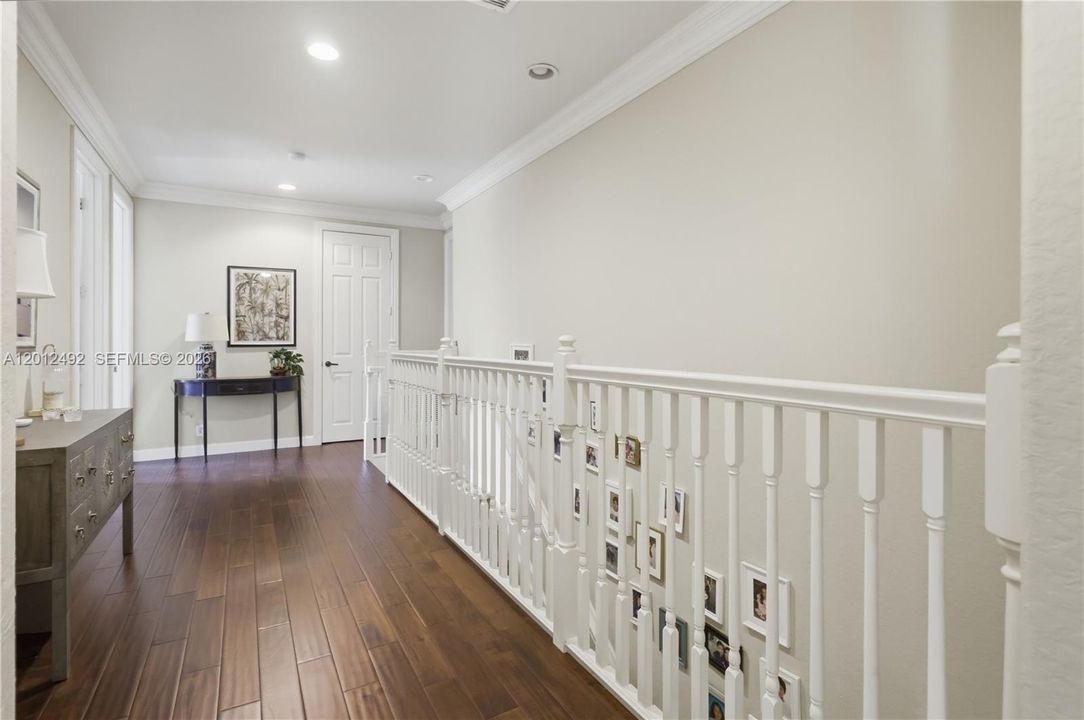 For Sale: $2,149,000 (6 beds, 4 baths, 4985 Square Feet)