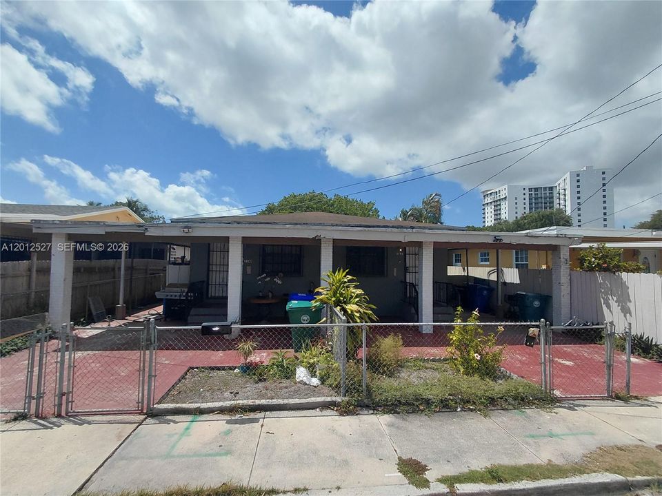 For Sale: $695,000 (0 beds, 0 baths, 2000 Square Feet)