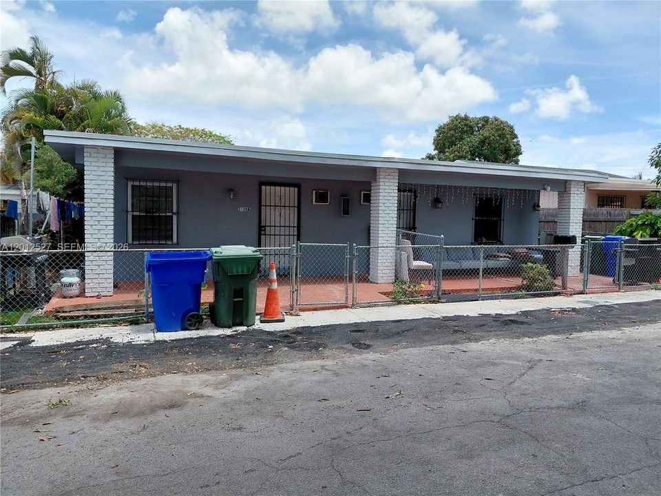 For Sale: $695,000 (0 beds, 0 baths, 2000 Square Feet)