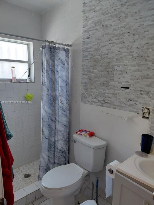 For Sale: $695,000 (0 beds, 0 baths, 2000 Square Feet)