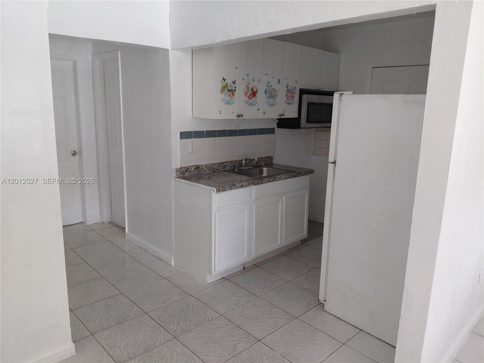 For Sale: $695,000 (0 beds, 0 baths, 2000 Square Feet)