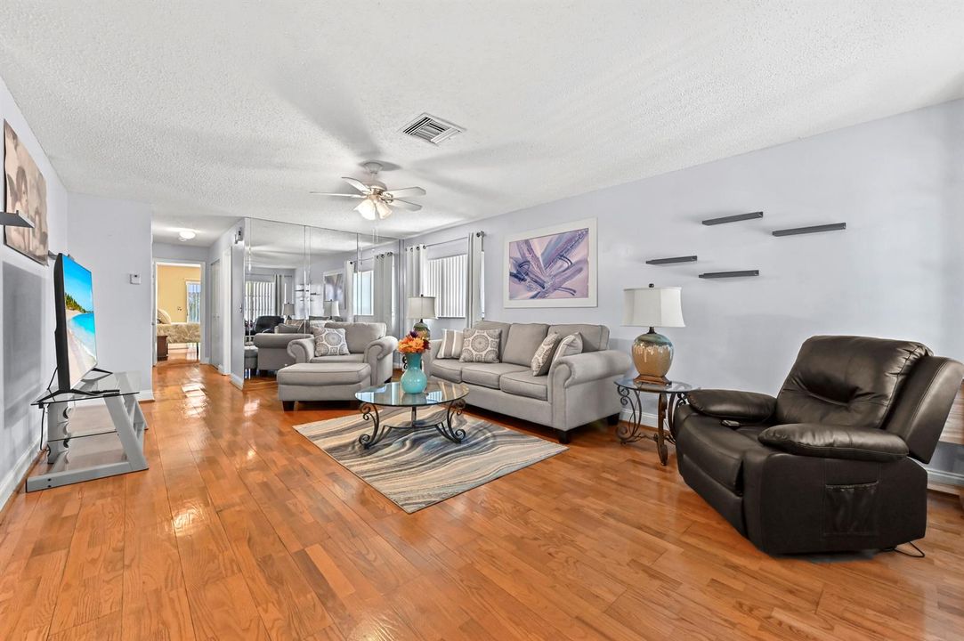 05 Living room 01